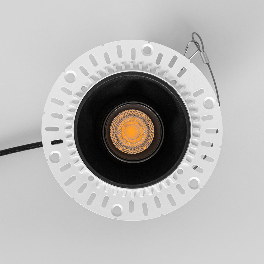 Retractable Trimless 40