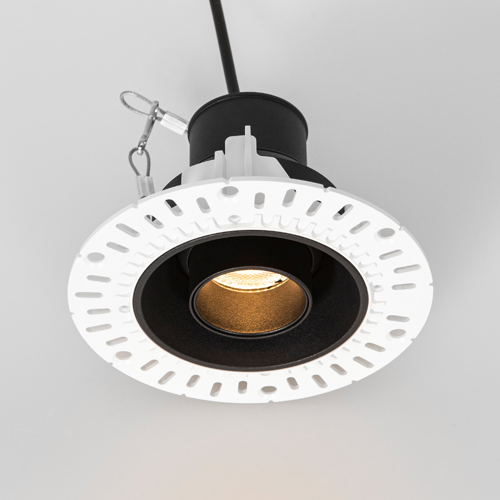 Retractable Trimless 40