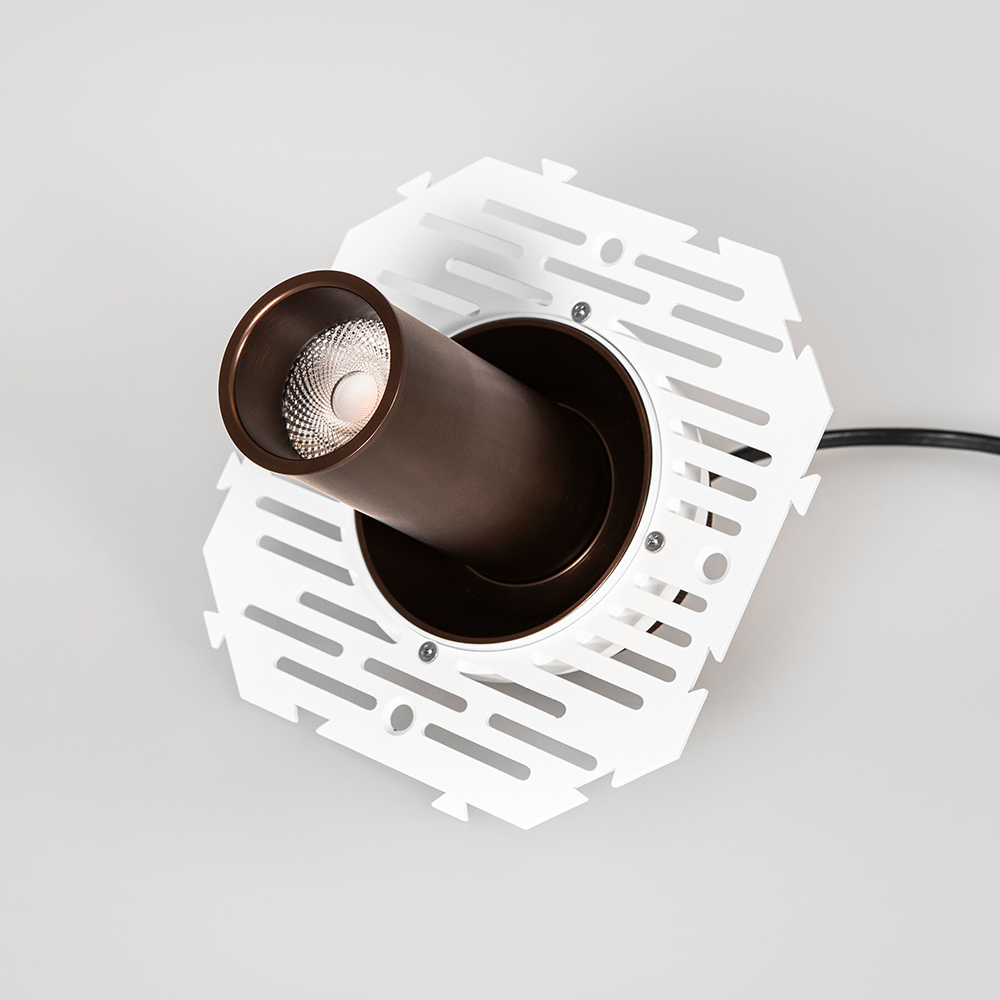 Retractable Trimless 40-133